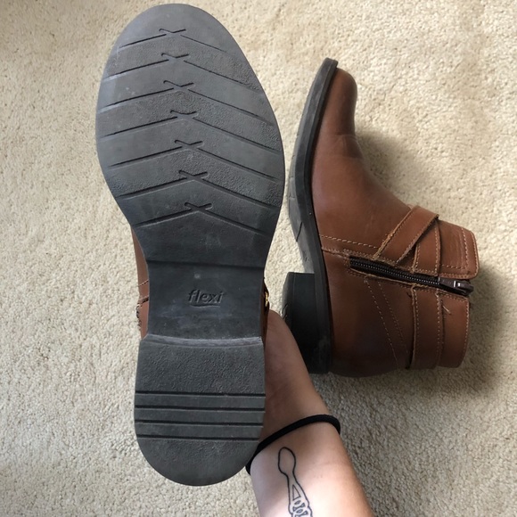 Flexi Booties - Picture 4 of 4